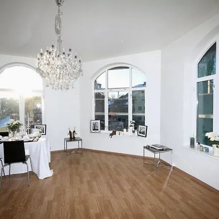 Hotell Chateau 3*