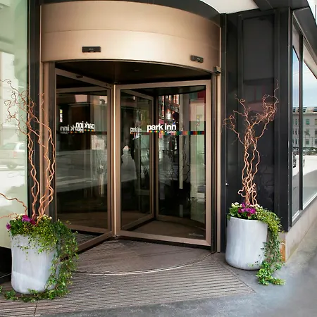 Radisson Red Centre, A Verified Net Zero Осло