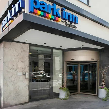 Radisson Red Centre, A Verified Net Zero Осло
