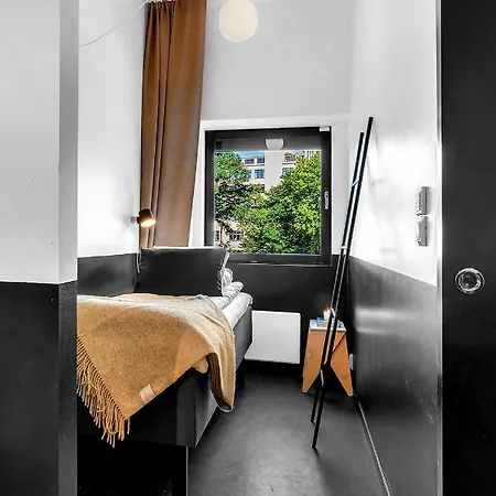 Apart-hotel Forenom 2*