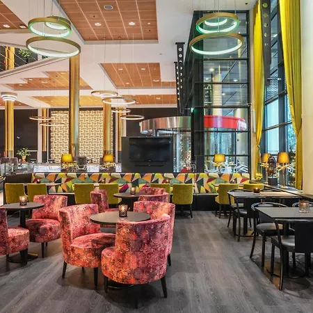 Thon Opera Hotel 4*