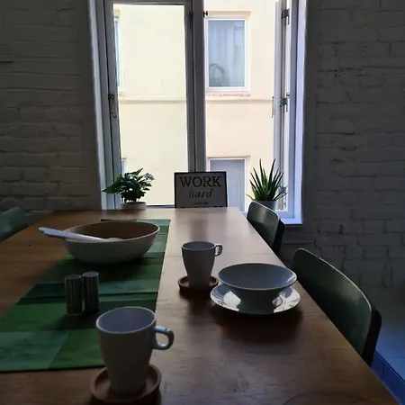 International Designers Space Apartman