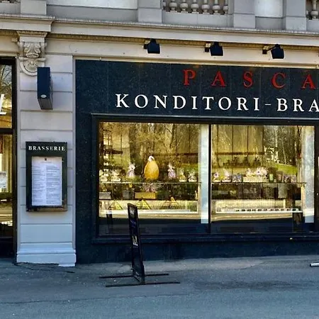New High Standard Next To The Royal Castle/harbor In Апартаменты