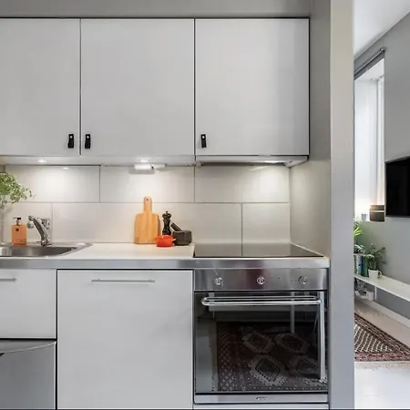 Lovely 2-bedroom Vacation In ! Apartament
