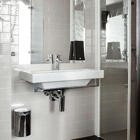 Comfort Grand Hotel 3*