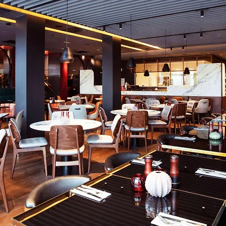 Clarion The Hub Hotel 4*