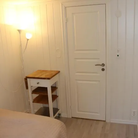 Lejlighed With1 Bedroom Separate Living With A Sofa Bed And A Tiny Kitchen A Bathroom Located In Nordstrand Near By The Sea For 3 Guests With A Garden And Grill 5 Extra Guests With Extra Cost In The With Sea View Just Outside The Apar *