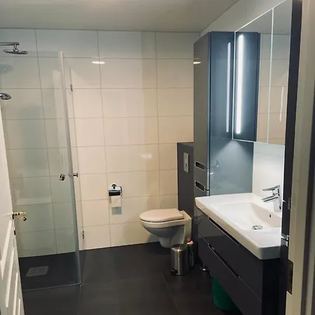 Quarto em Acomodações Particulares Privateroomintheapartment