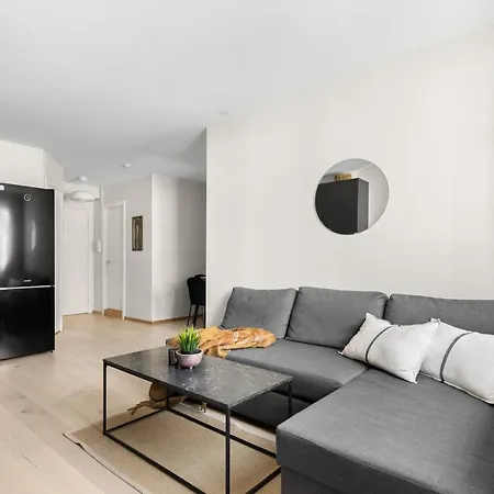 Super In A Luxurious Neighborhood - 5 Pax Leilighet
