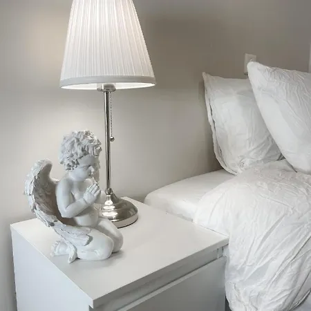 City Center Royal Pallace Guest house Oslo