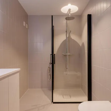 Fully Serviced Luxury At Sommerro *