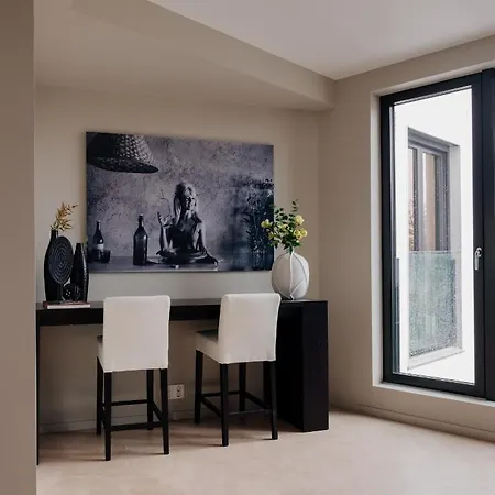 Fully Serviced Luxury At Sommerro