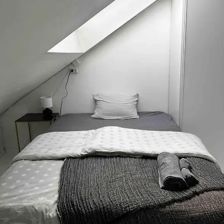 Flott Med 4 Soverom Sentralt I Leilighet