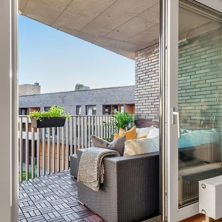 Apartment Seaside - 2 Sunny Balconies - Modern - 6 Pax *