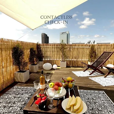 Center Flat W Roof Terrace & Free Parking Lejlighed *