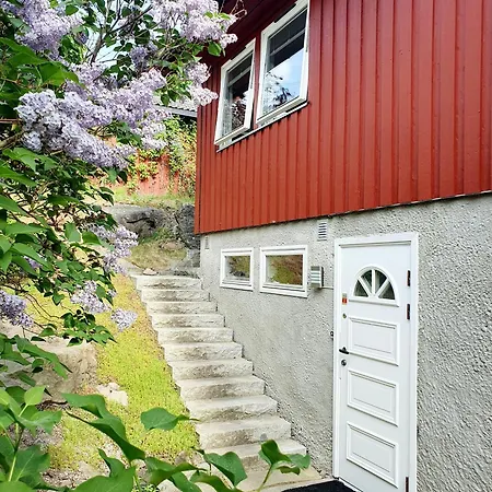 Tranquil In Picturesque Neighborhood Appartement