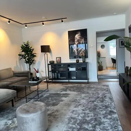 Modern Flat Overlooking Apartment Oslo