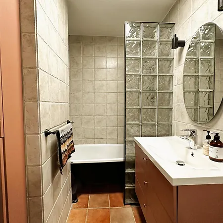 Cozy Gruenerlokka Retreat In The Heart Of Apartamento