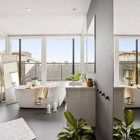 Penthouse In *