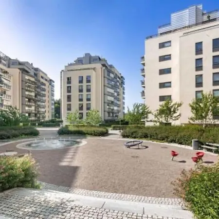 Wow, With Great Location Apartment