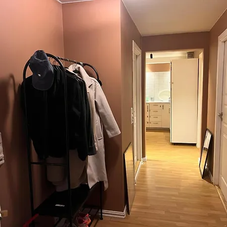 3-bedroom For 7,two Baths, Leilighet