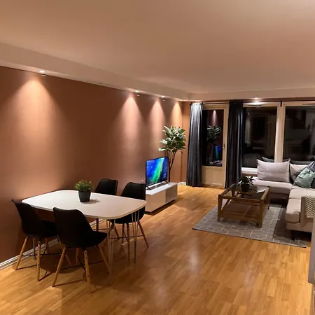 Leilighet 3-bedroom For 7,two Baths, Oslo