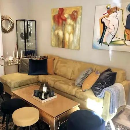 Vakker, Svaert Sentral Med 3 Soverom Apartmán *