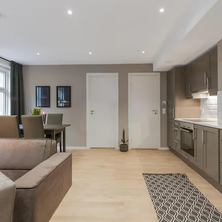 Forenom Serviced Opera Apartment *