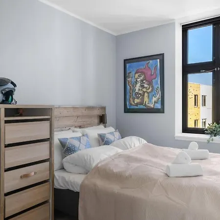 Dinbnb L Family Friendly L 1000m From Station L New *
