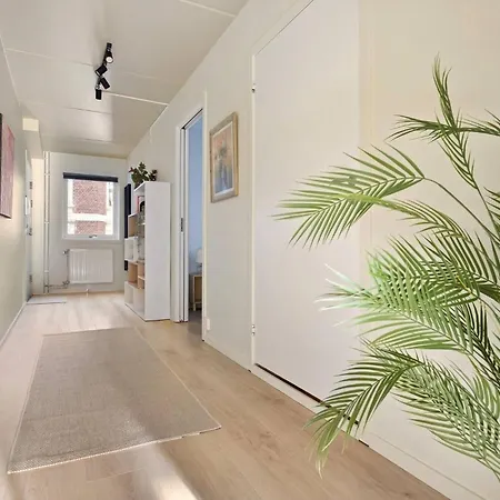 Charming With Balcony Rooftop Access * Oslo