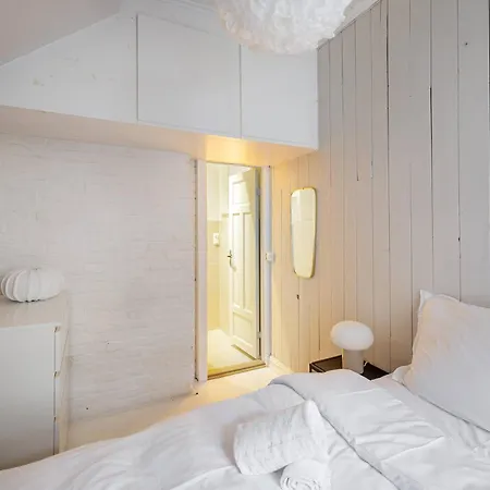 Dinbnb Comfortable 2-bed Urban Escape With Apple Tv & Cozy Features Oslo