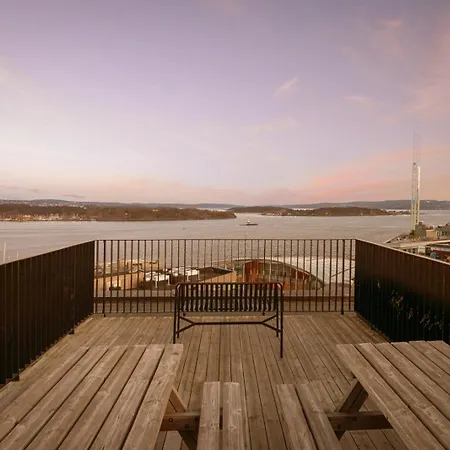 Sea * Oslo