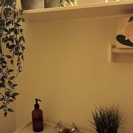 Cozy Loft Near Old Town