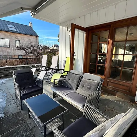 Big In Charming In 5 Homestay Oslo
