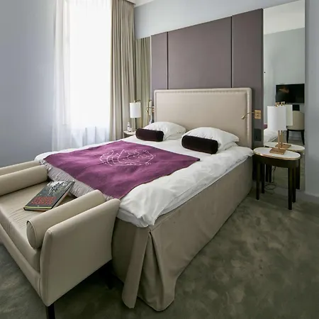 Hotel Grand