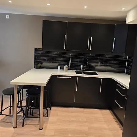 2bedrooms In *