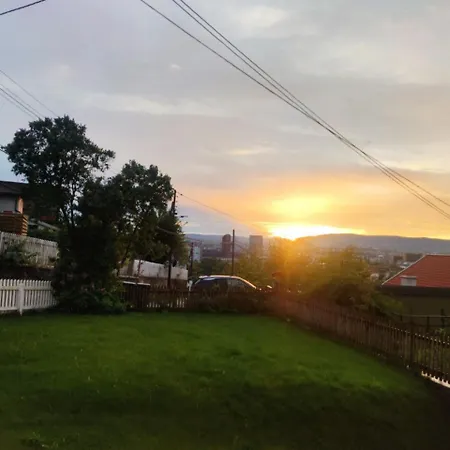 Cozy With Amazing View And Location アパート オスロ