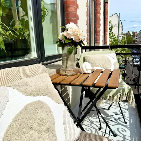 Beautiful Two Room Apartment In Oslo *