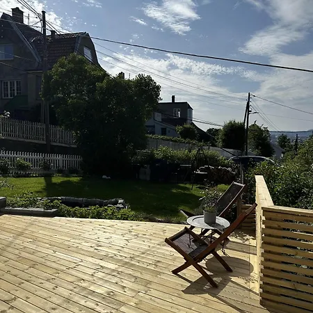 アパート Cozy With Amazing View And Location *
