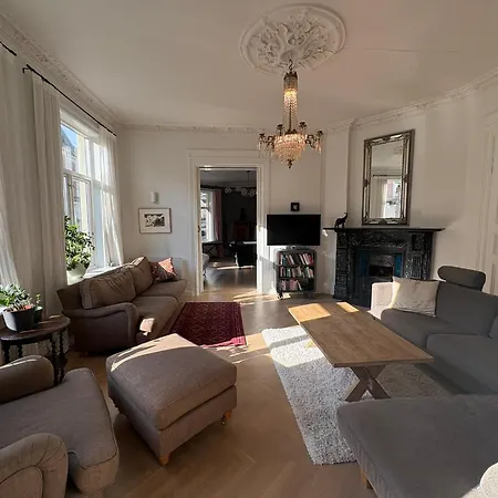 Lägenhet Frogner Central, Pool Table, 180 Sqm, 2 Bathrooms