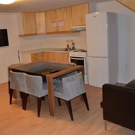 Central City Apartments Aparthotel