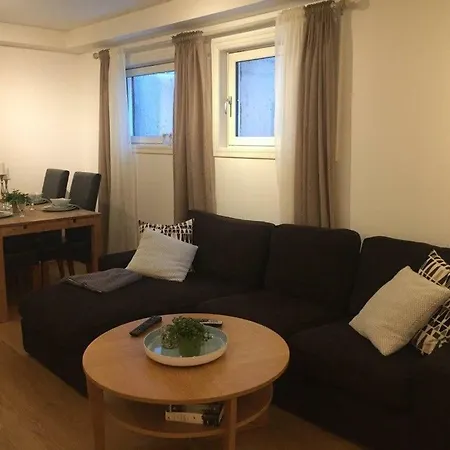 Appartement Cozy Basement Near Central *