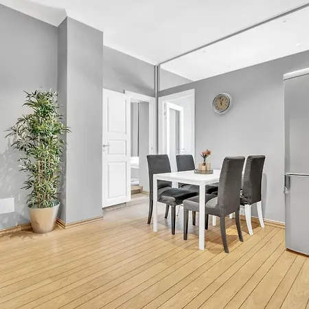Apartment Forenom Serviced City Hall Oslo